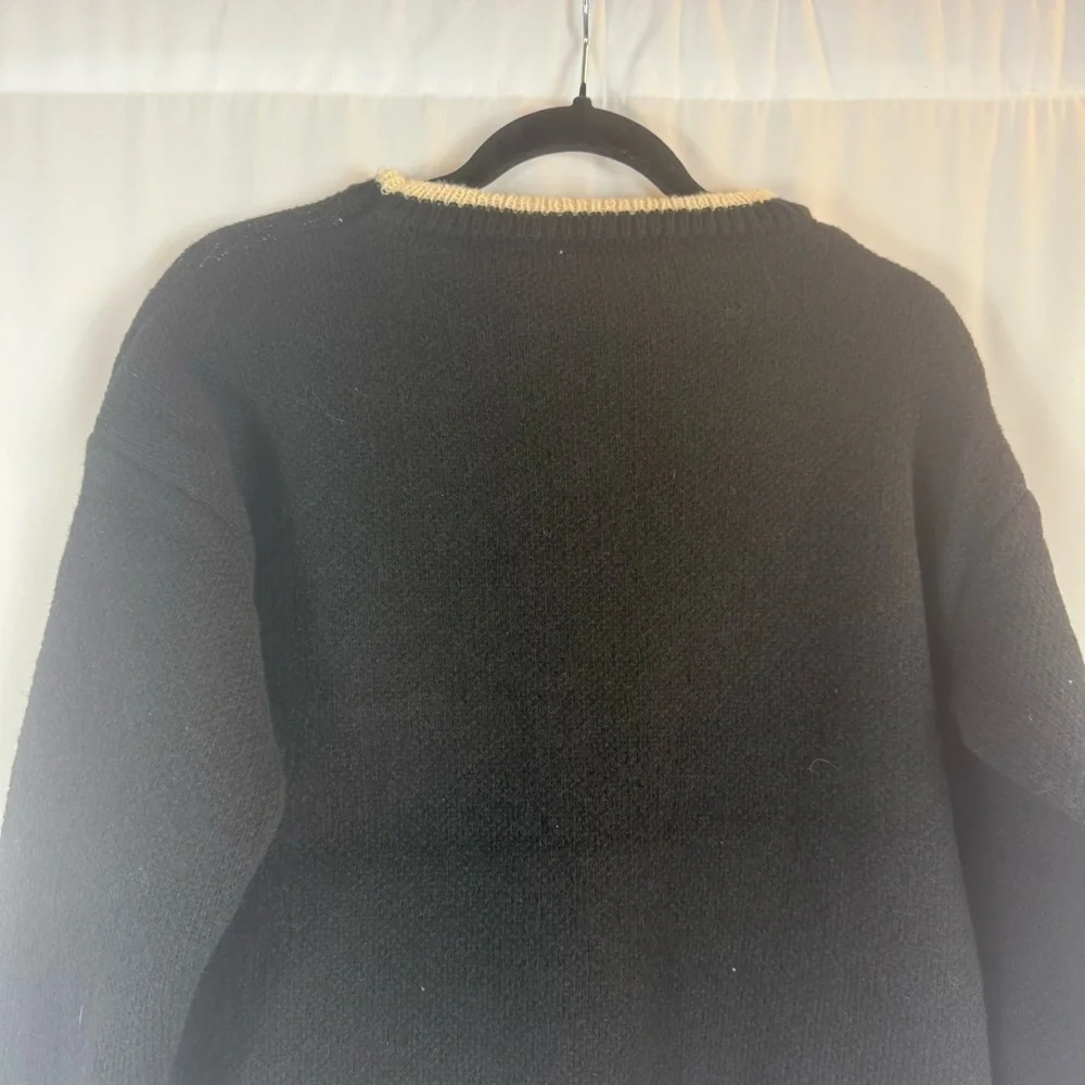 JustFab Black and Cream Knit Sweater Size: M teddy bear sweater